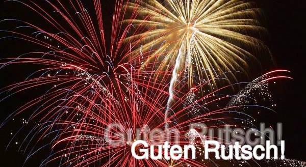 9898-Silvester-Feuerwerk-Nachthimmel-Guten-Rutsch_a
